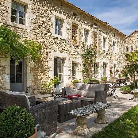 Le Manoir De Beauregard B&B