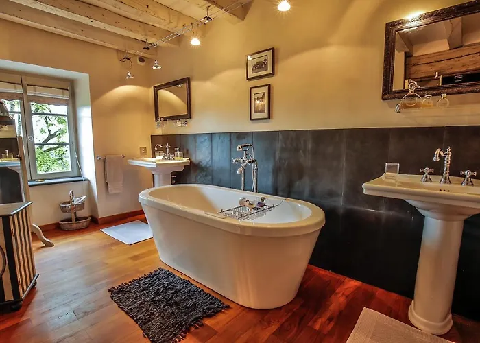 Alojamento de Acomodação e Pequeno-almoço Le Manoir De Beauregard Clermont-de-Beauregard