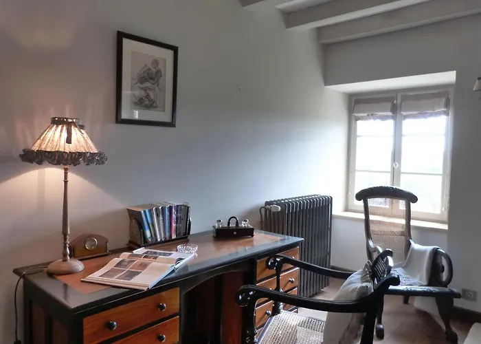 Le Manoir De Beauregard Clermont-de-Beauregard